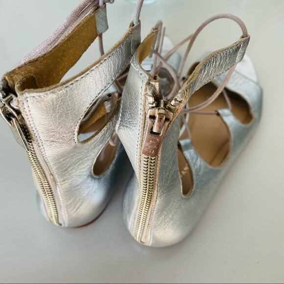 LOEFFLER RANDALL Metallic Silver Leather Lace Up Open Toe Strap Sandal Flats 8.5 - Picture 4 of 11